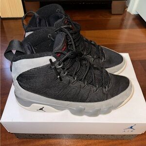 Jordan 9 Retro Particle Grey Grade School